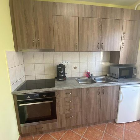 Appartement Hajnal Vendeghaz à Hajdúszoboszló Extérieur photo