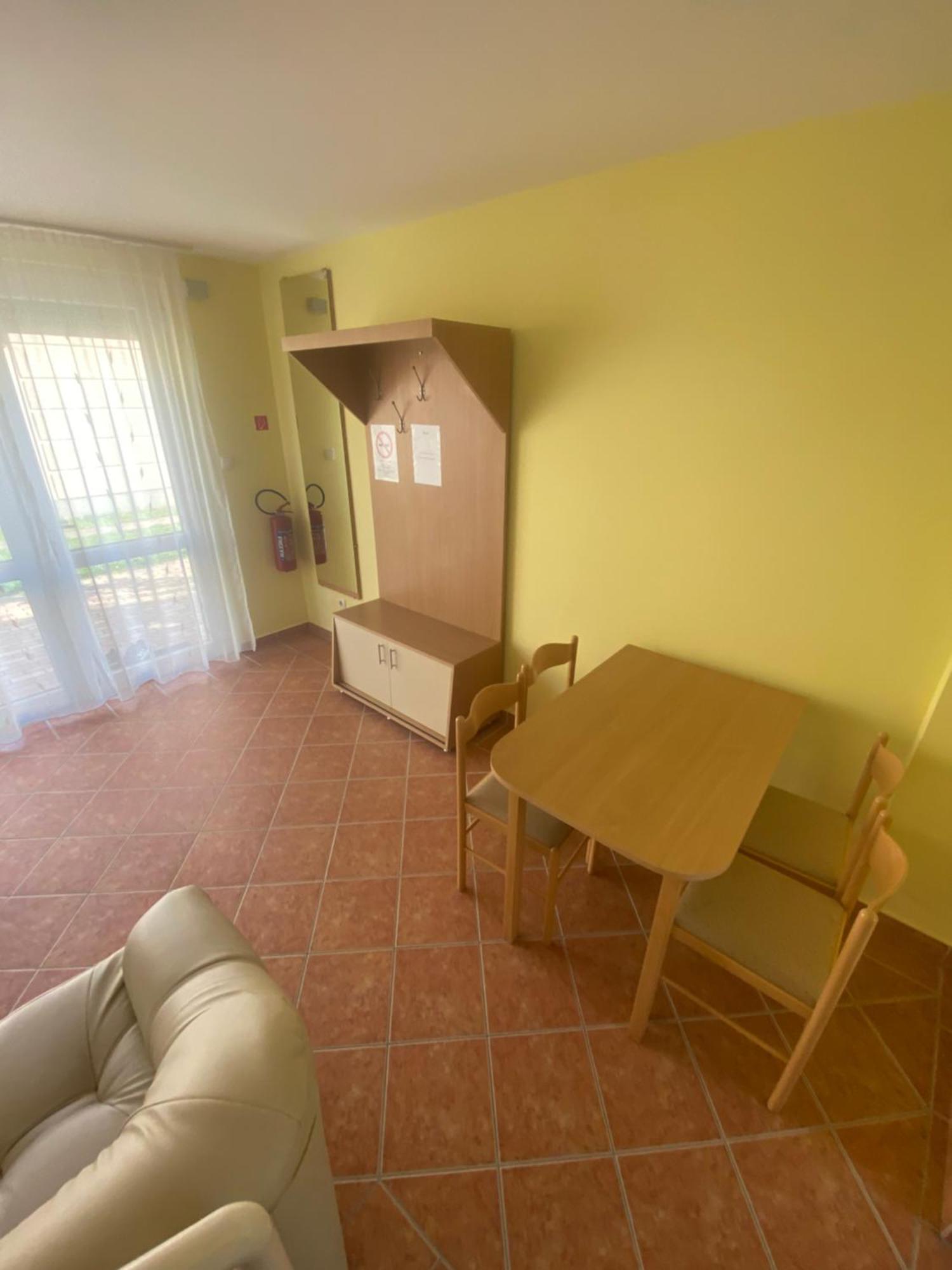Appartement Hajnal Vendeghaz à Hajdúszoboszló Extérieur photo